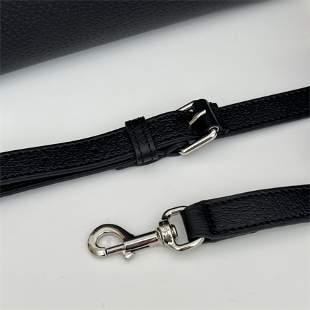 gu.cci S*per mini bag with gg tag black leather 795488