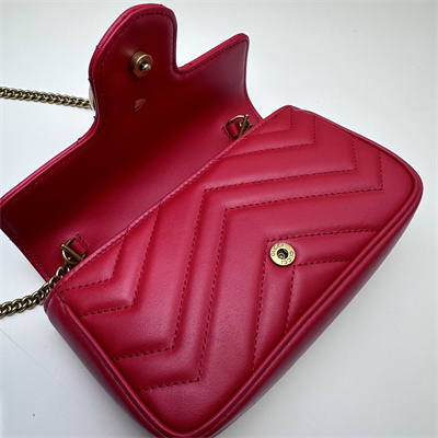 Gu.cci GG Marmont Mini Bag Red 476433