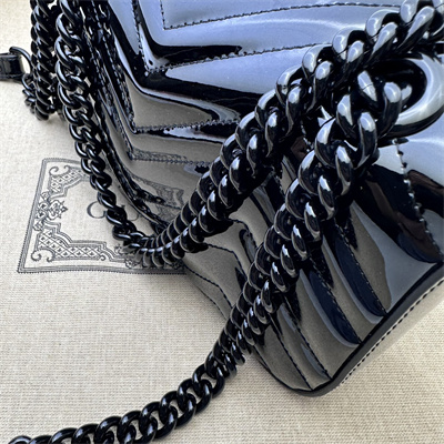 Gu.cci GG Marmont Small Shoulder Bag Black Patent 446744