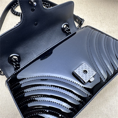 Gu.cci GG Marmont Small Shoulder Bag Black Patent 446744