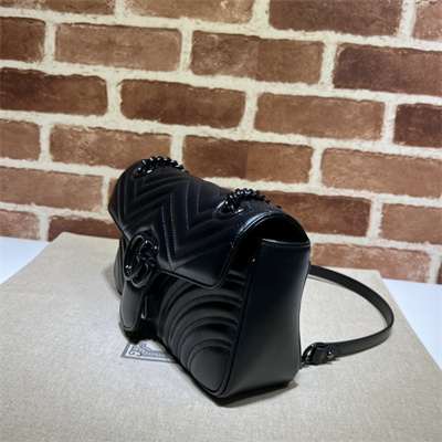 Gu.cci GG Marmont Medium Shoulder Bag Black 443497