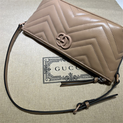 Gu.cci GG Marmont Shoulder Bag Rose Beige 739166