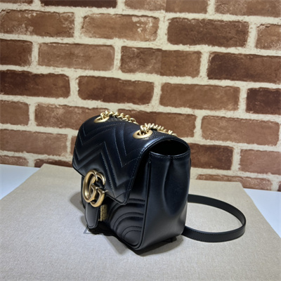 Gu.cci GG Marmont Mini Shoulder Bag Black 739682