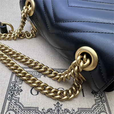 Gu.cci GG Marmont Mini Shoulder Bag Black 739682