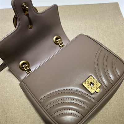 Gu.cci GG Marmont Mini Shoulder Bag 739682