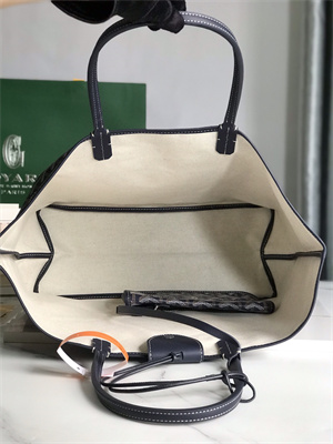 Go*ard saint l0*is pm bag in Go*ardine canvas & chevroches calfskin