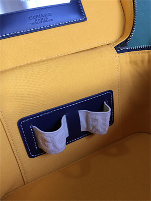 Go*ard muse vanity case in Go*ardine canvas & cervon calfskin