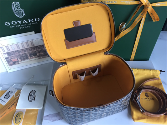 Go*ard muse vanity case in Go*ardine canvas & cervon calfskin