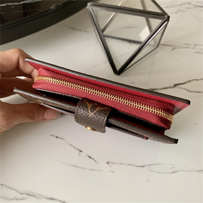 LV Juliette Wallet Monogram Canvas and Calfskin Leather M69433