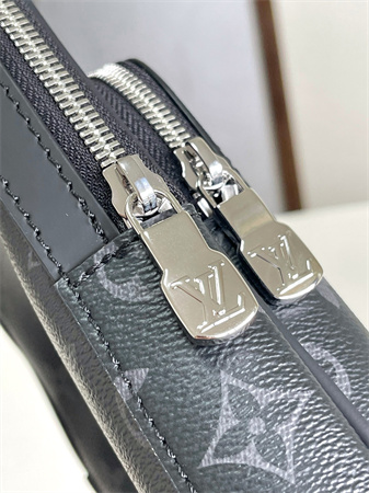 L.V Avenue Slingbag PM Monogram Eclipse coated canvas M47137