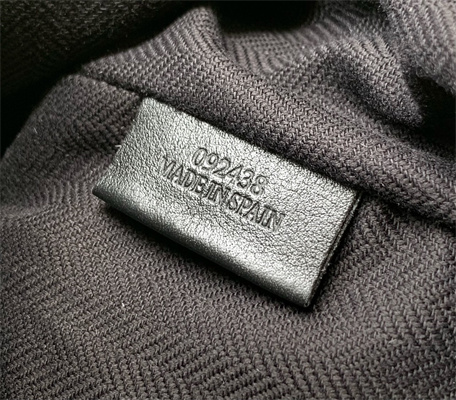 l0ew* anton sling bag in S*pple smooth calf and jacquard