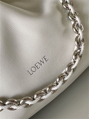 L0ew* medium flamenco purse in mellow nappa lambskin