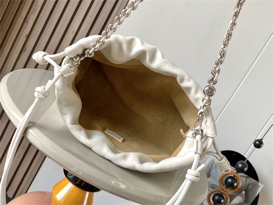 L0ew* medium flamenco purse in mellow nappa lambskin