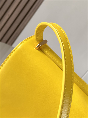 L0ew* goya bag in silk calfskin