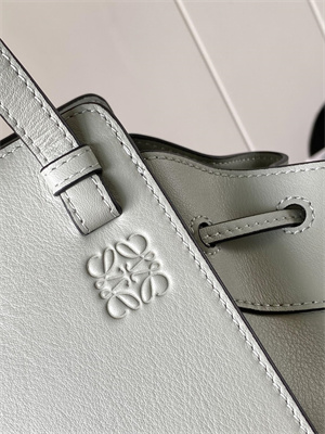 Mini Hammock drawstring in classic calfskin