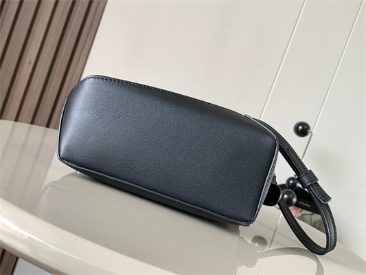 L0ew* mini puzzle bag in classic calfskin