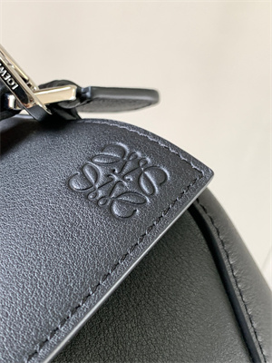 L0ew* mini puzzle bag in classic calfskin