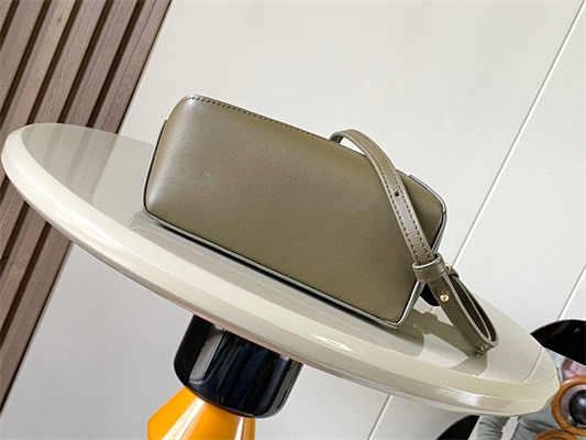 L0ew* mini puzzle bag in classic calfskin