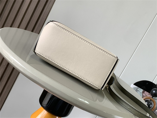 L0ew* mini puzzle bag in classic calfskin