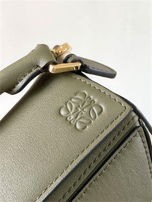 L0ew* mini puzzle bag in classic calfskin