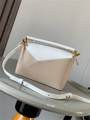 L0ew* mini puzzle bag in classic calfskin