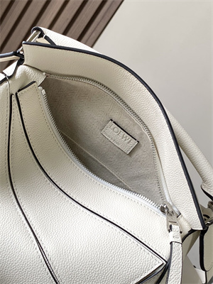 L0ew* small puzzle bag in classic calfskin