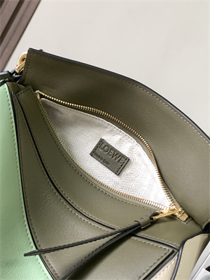 L0ew* small puzzle bag in classic calfskin