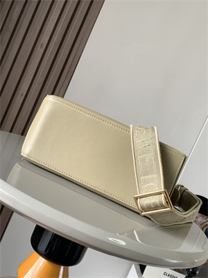 L0ew* small puzzle bag in classic calfskin