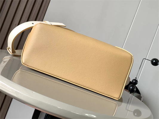 L0ew* small puzzle bag in classic calfskin