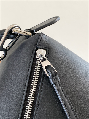 L0ew* small puzzle bag in classic calfskin