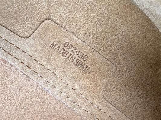 L0ew* puzzle fold pouch in shinny nappa calfskin