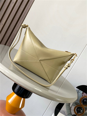 L0ew* puzzle fold pouch in shinny nappa calfskin