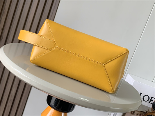 L0ew* puzzle fold wash bag in shiny calfskin