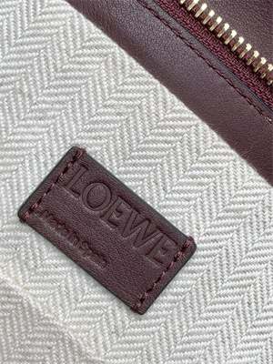 L0ew* puzzle hobo bag in classic calfskin