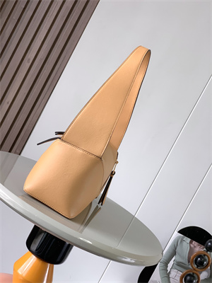 L0ew* puzzle hobo bag in classic calfskin