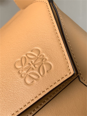 L0ew* puzzle hobo bag in classic calfskin