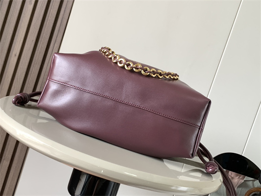 L0ew* medium flamenco purse in mellow nappa lambskin