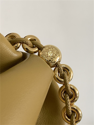 L0ew* medium flamenco purse in mellow nappa lambskin