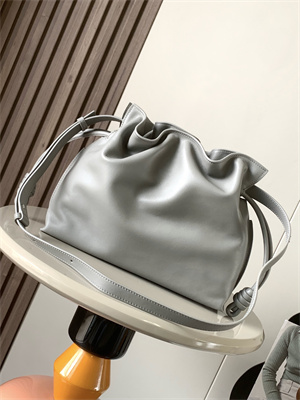 L0ew* medium flamenco clutch in nappa calfskin