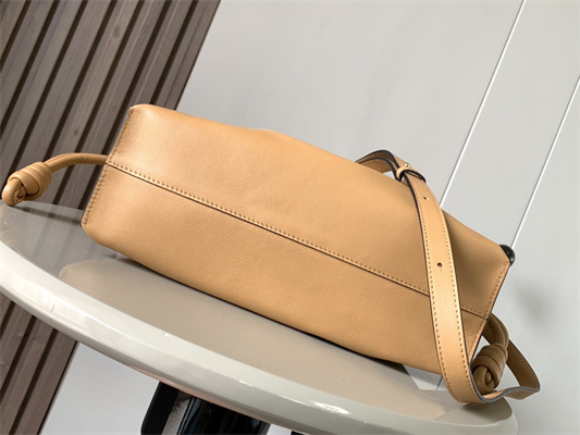 L0ew* medium flamenco clutch in nappa calfskin