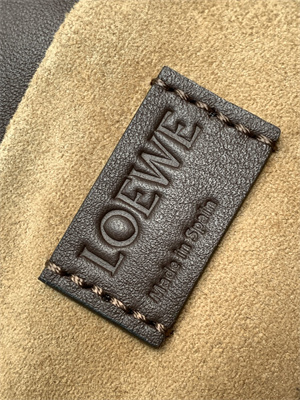 L0ew* medium flamenco clutch in nappa calfskin