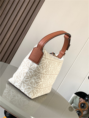 L0ew* cubi bag in anagram jacquard and calfskin