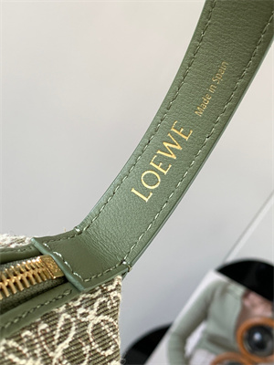 L0ew* cubi bag in anagram jacquard and calfskin