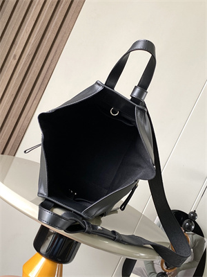 L0ew* compact hammock bag in satin calfskin with jacquard strap