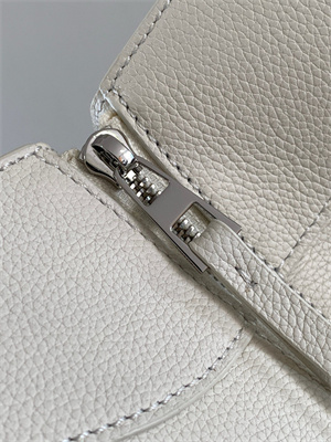 L0ew* compact hammock bag in soft grained calfskin