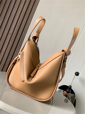 L0ew* compact hammock bag in soft grained calfskin