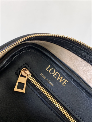 L0ew* amazona 23 bag in nappa calfskin black