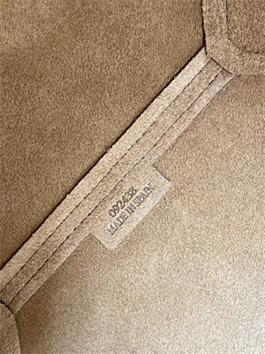 L0ew* medium puzzle fold tote in shinny calfskin anbyss blue