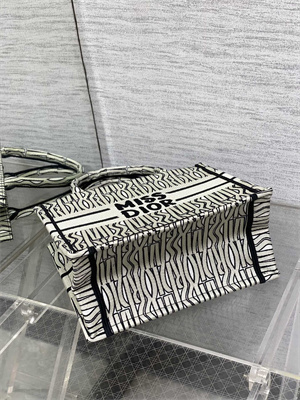 cd miss D*or small book tote allover emb green