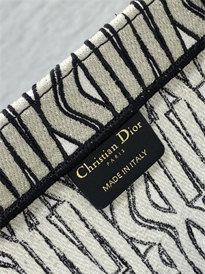 cd miss D*or large book tote allover emb green